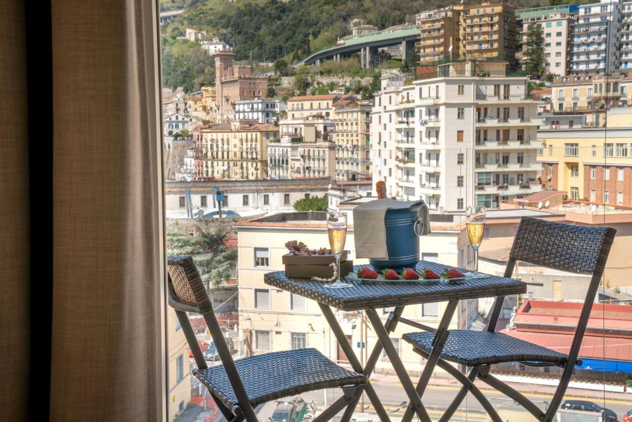 Crescent Moon Bed and Breakfast Salerno Eksteriør billede